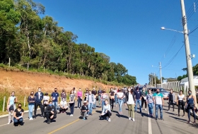 Voluntrios Flores do Bem.