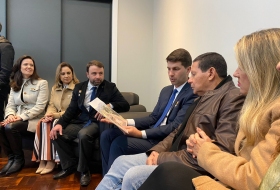 Vice-presidente General Mouro visita Flores da Cunha.